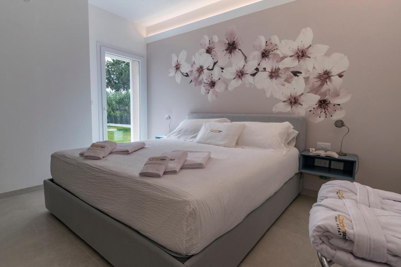 Villa Golden Root Real Estate Сан Теодоро Екстериор снимка